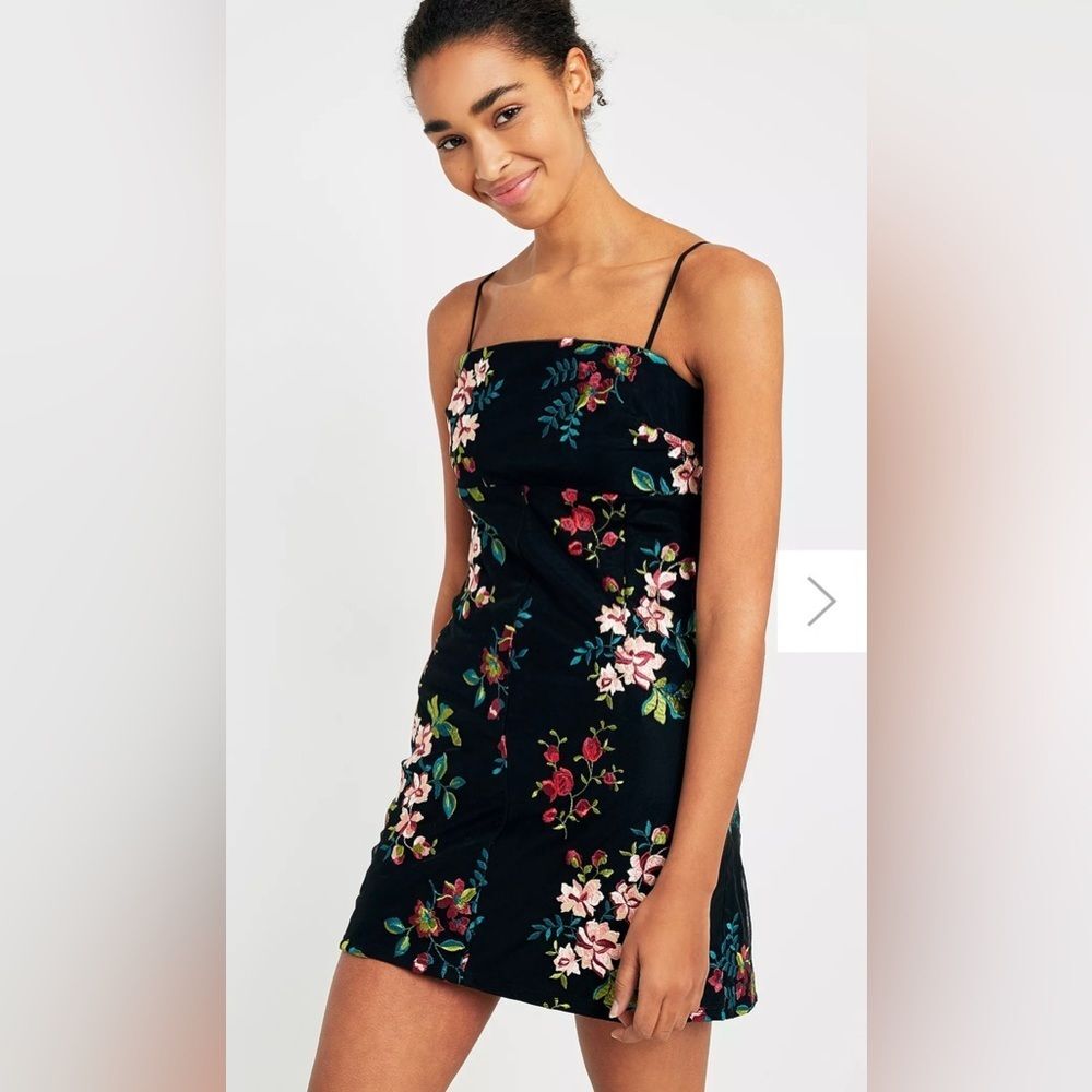 Urban Outfitters Pins and Needles black embroidered mini dress size Medium